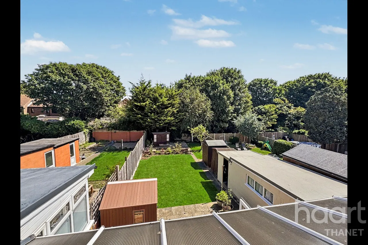 Tivoli Park Avenue, Margate, CT9, photo 19
