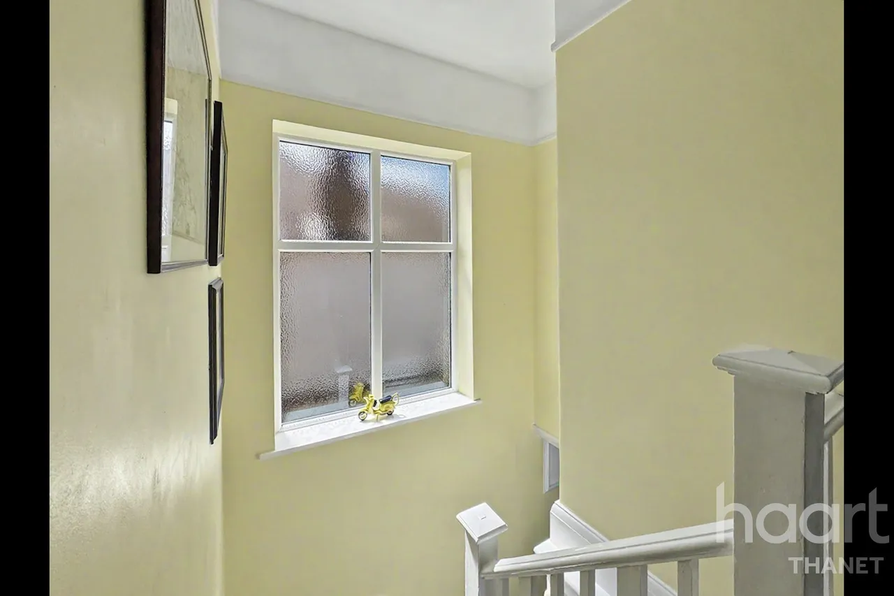 Tivoli Park Avenue, Margate, CT9, photo 20