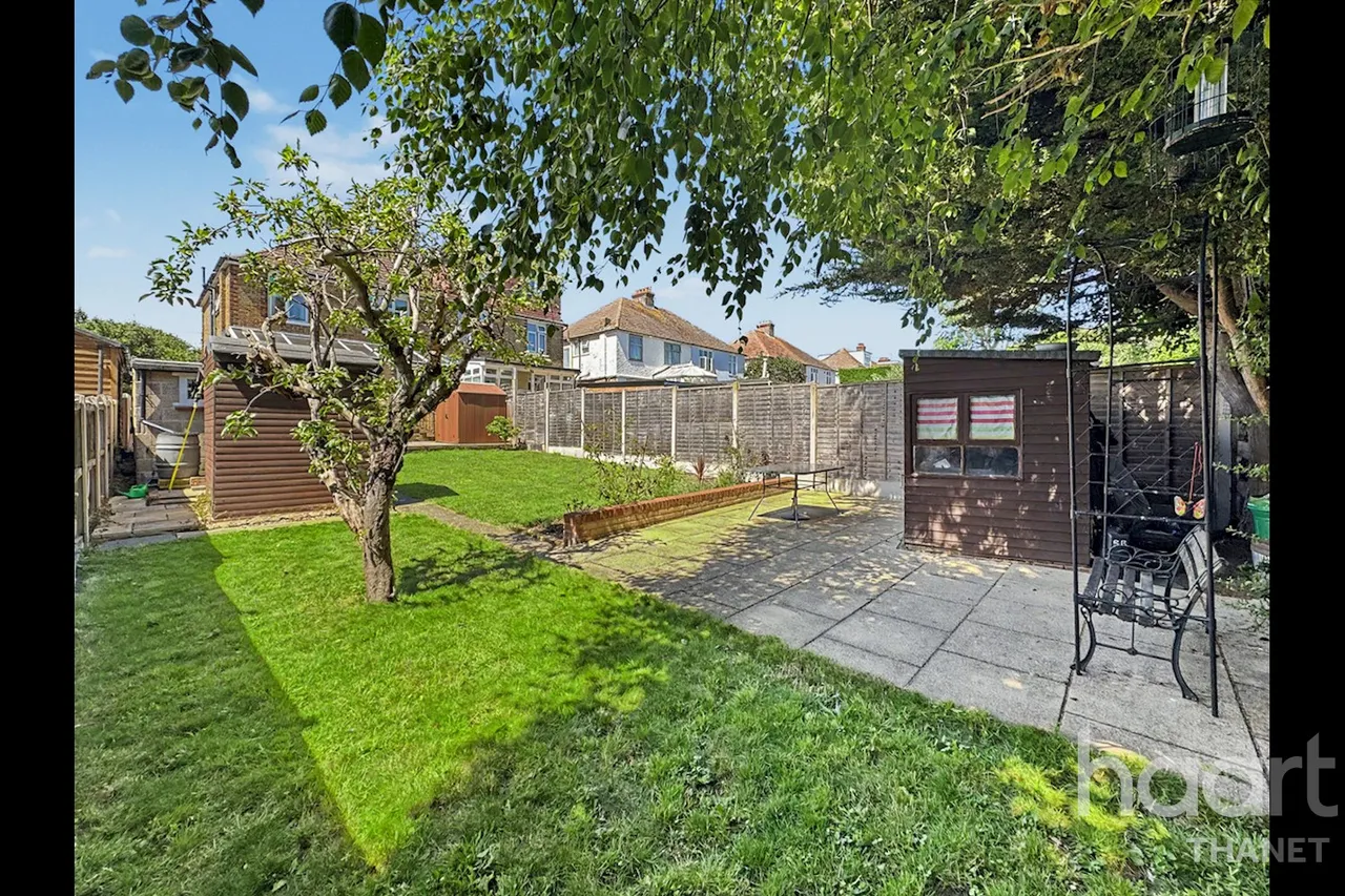Tivoli Park Avenue, Margate, CT9, photo 27