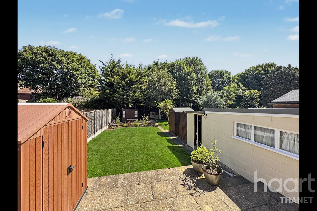 Tivoli Park Avenue, Margate, CT9, photo 23