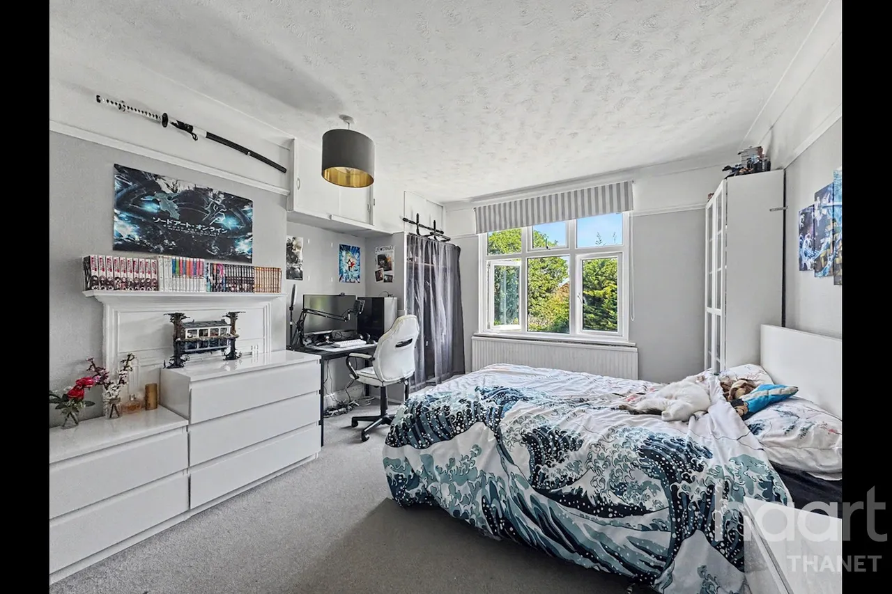 Tivoli Park Avenue, Margate, CT9, photo 17