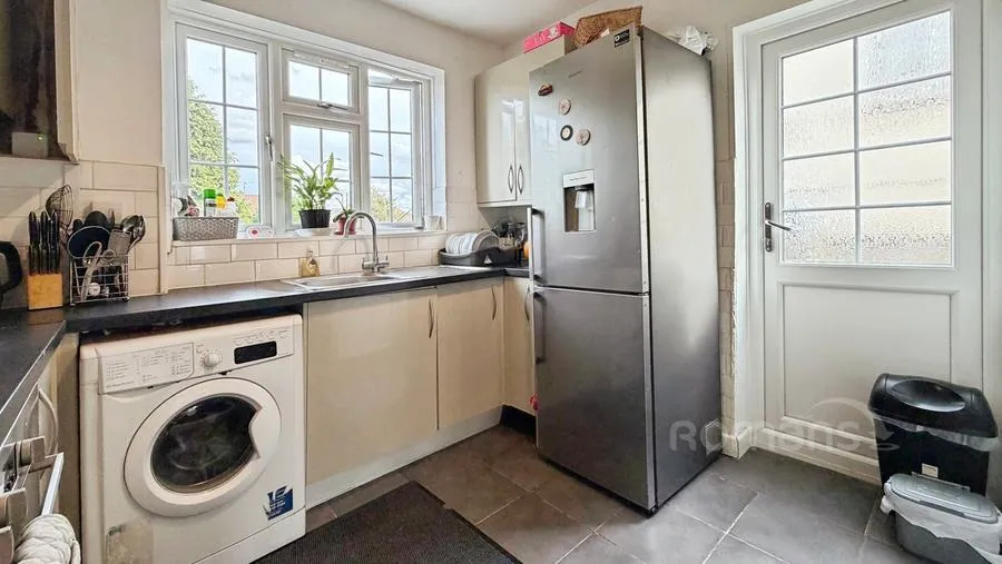 Ainger Close, Aldershot, GU12, photo 12