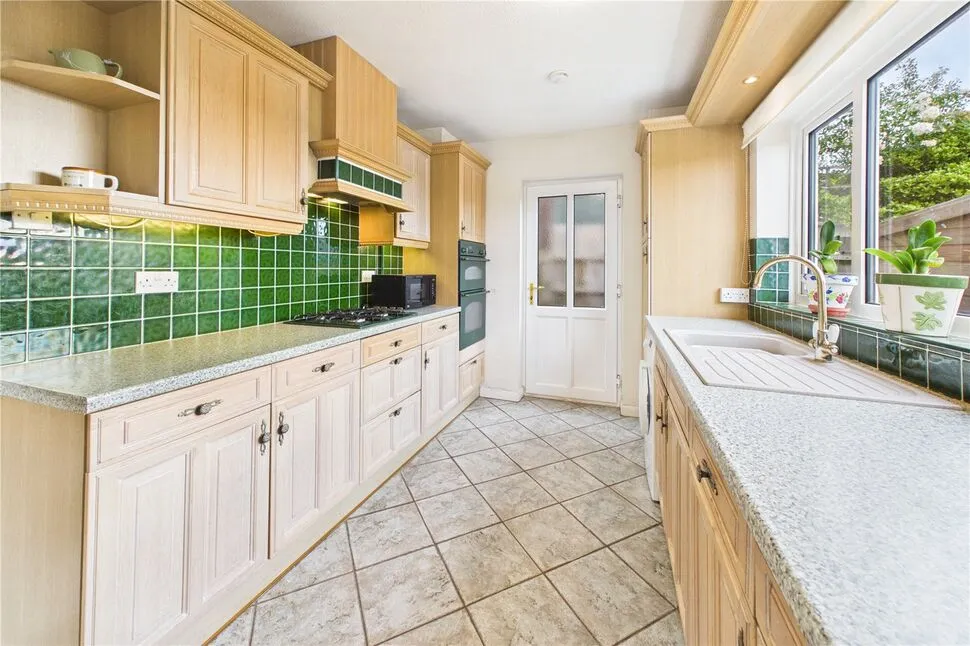 Southlands Drive, Timsbury, Somerset, BA2, photo 5