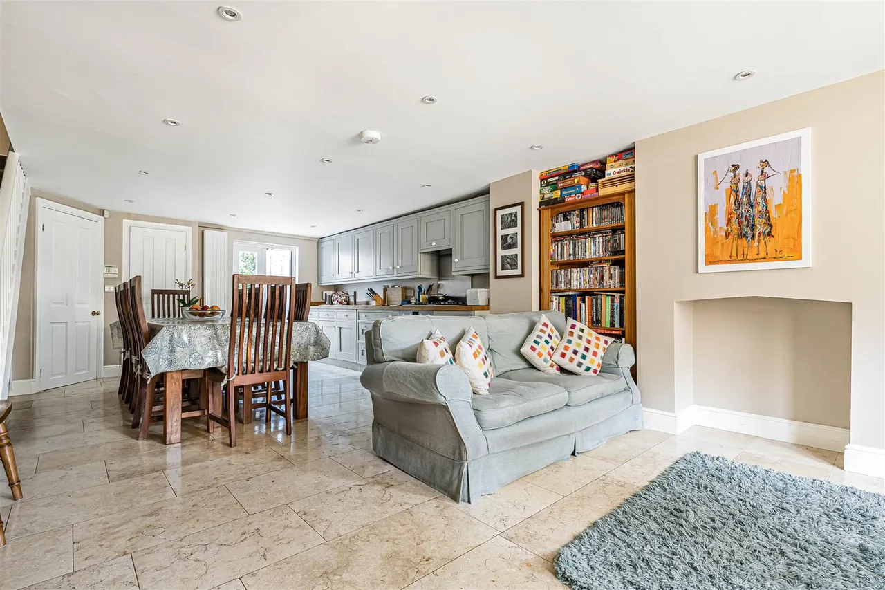 Newmarket Road, Cambridge, CB5, photo 9