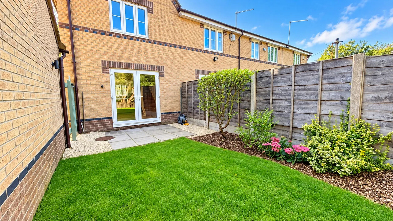 Petrel Close, Stockport, SK3, photo 10
