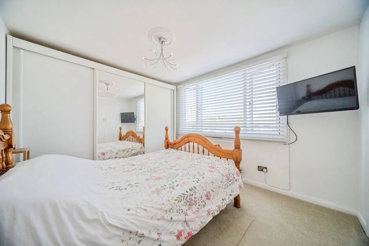 Milton Grove, Bletchley, MK3, photo 12