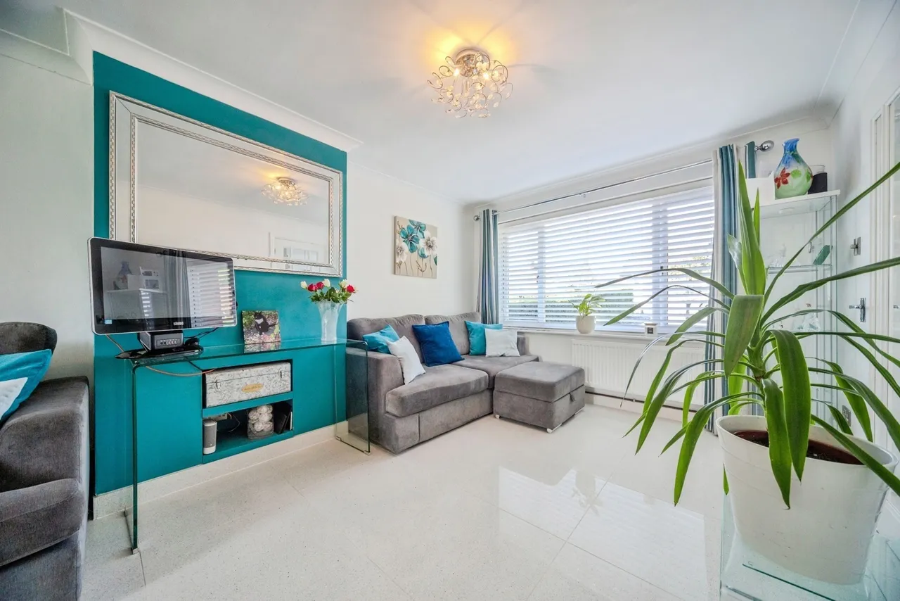 Milton Grove, Bletchley, MK3, photo 19