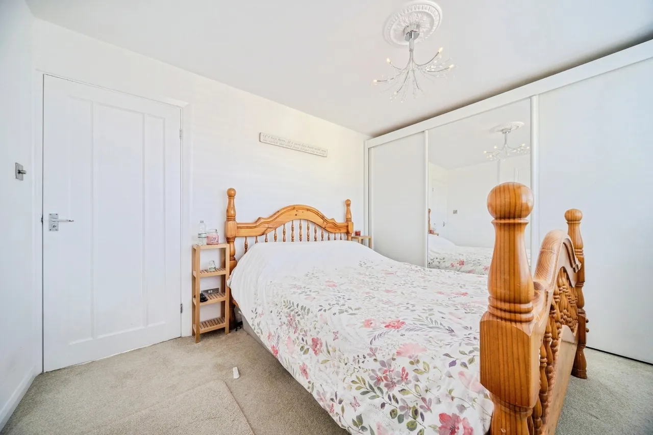 Milton Grove, Bletchley, MK3, photo 6