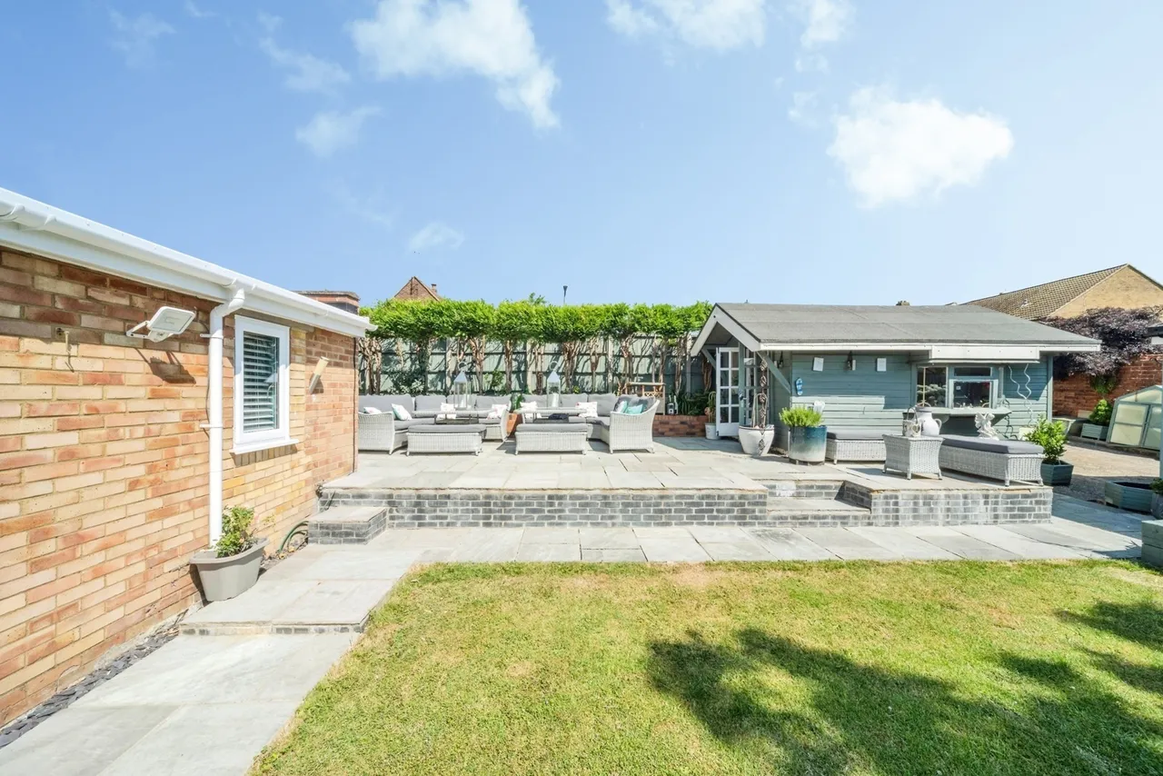 Milton Grove, Bletchley, MK3, photo 15