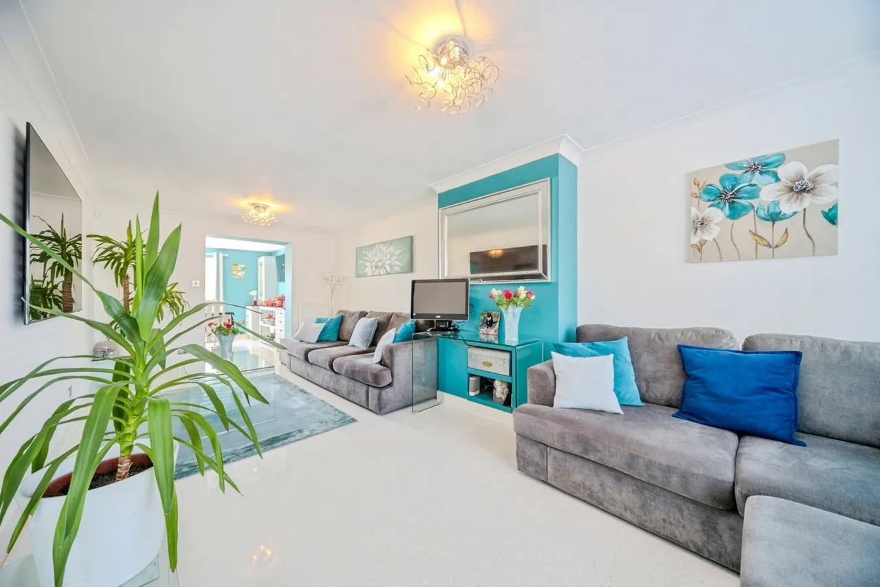 Milton Grove, Bletchley, MK3, photo 2