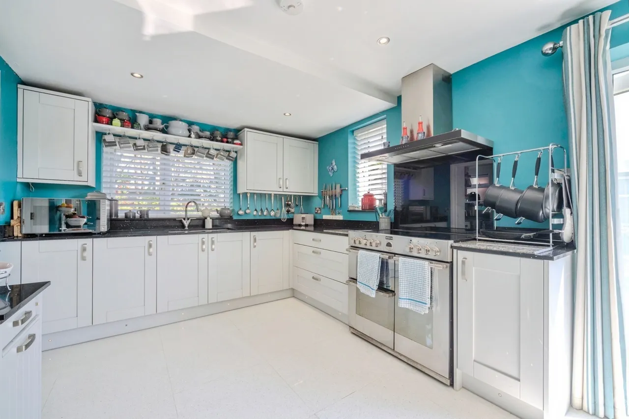 Milton Grove, Bletchley, MK3, photo 4