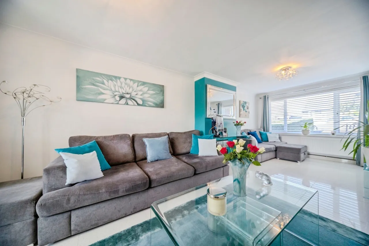 Milton Grove, Bletchley, MK3, photo 3