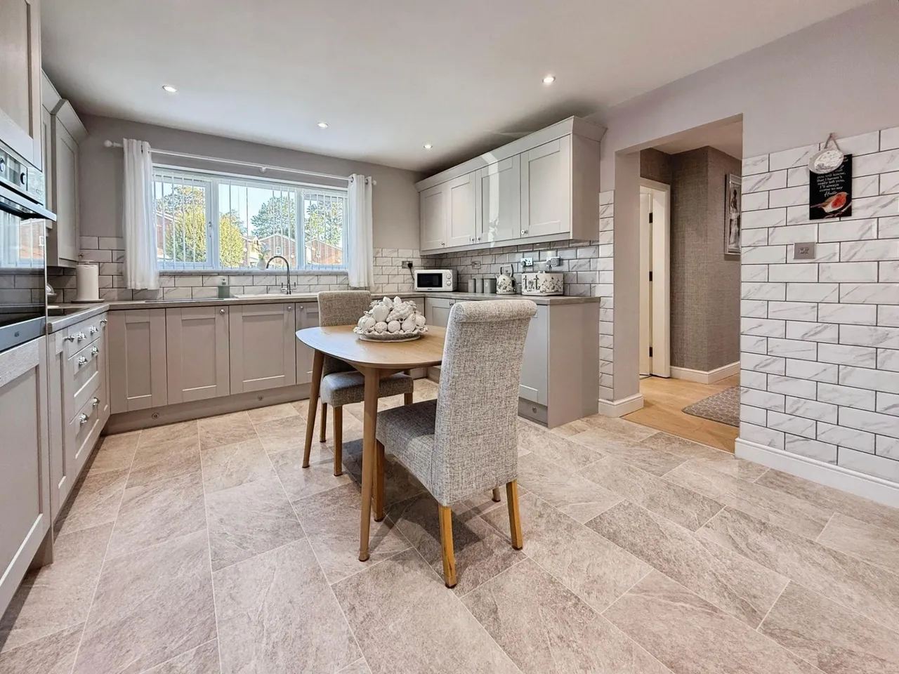 Weavers Rise, Ketley Bank, TF2, photo 11