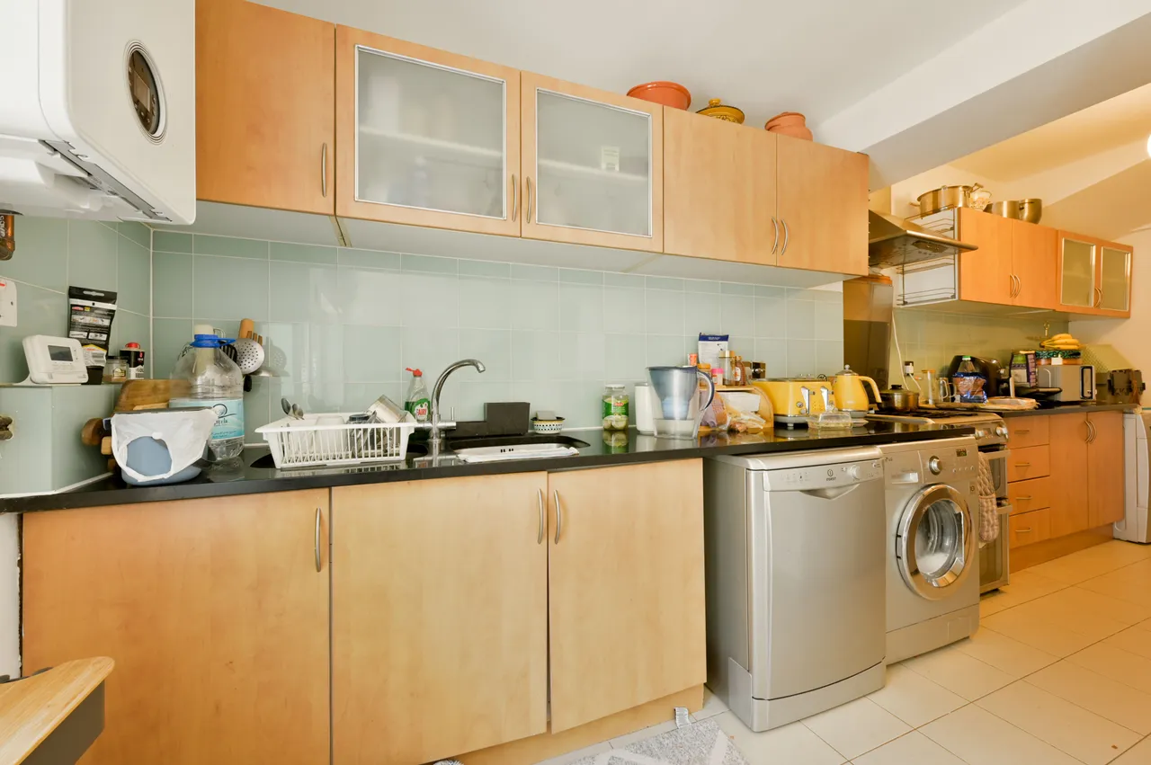 38 Avalon Road, London, photo 3