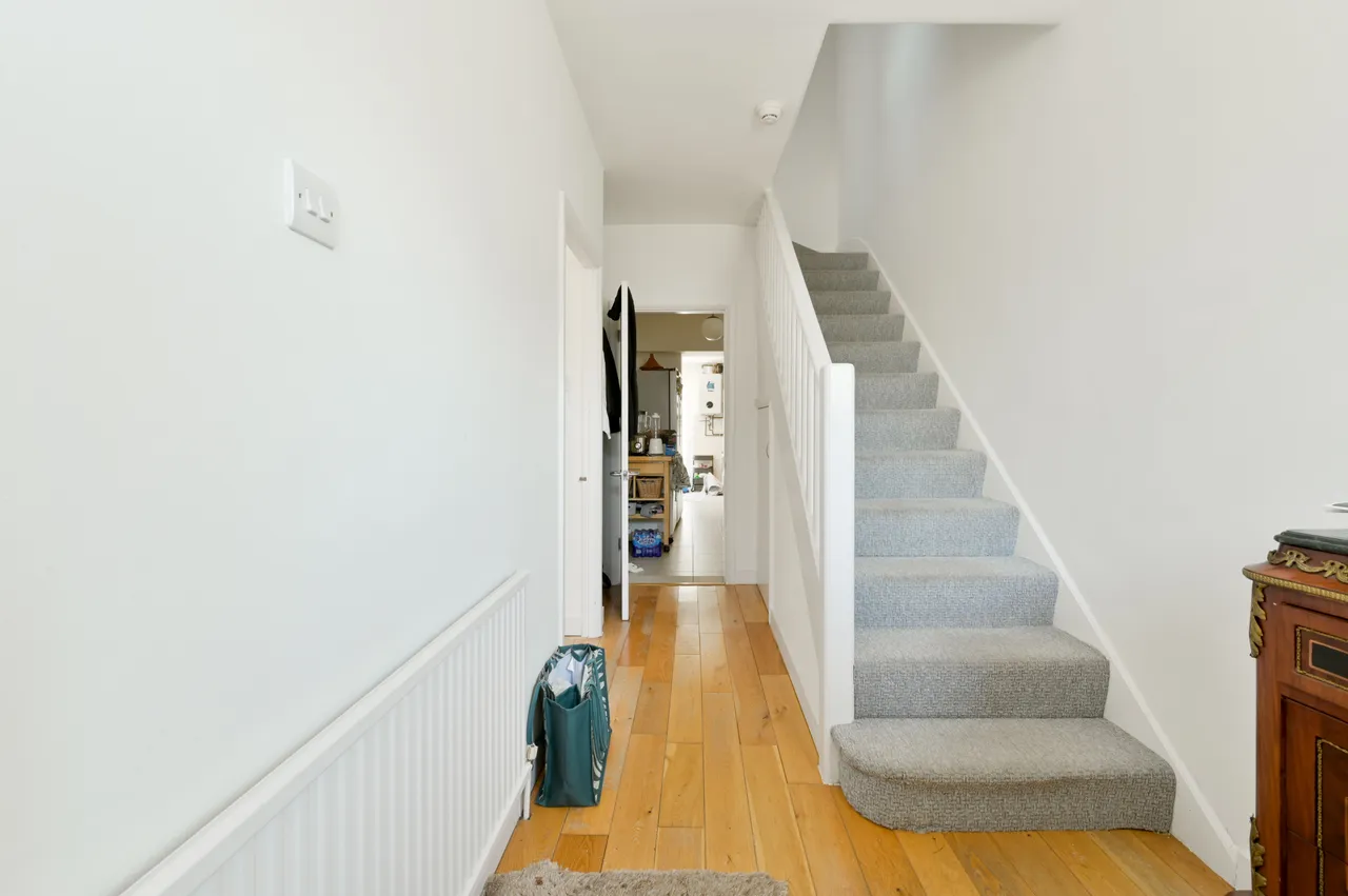 38 Avalon Road, London, photo 6
