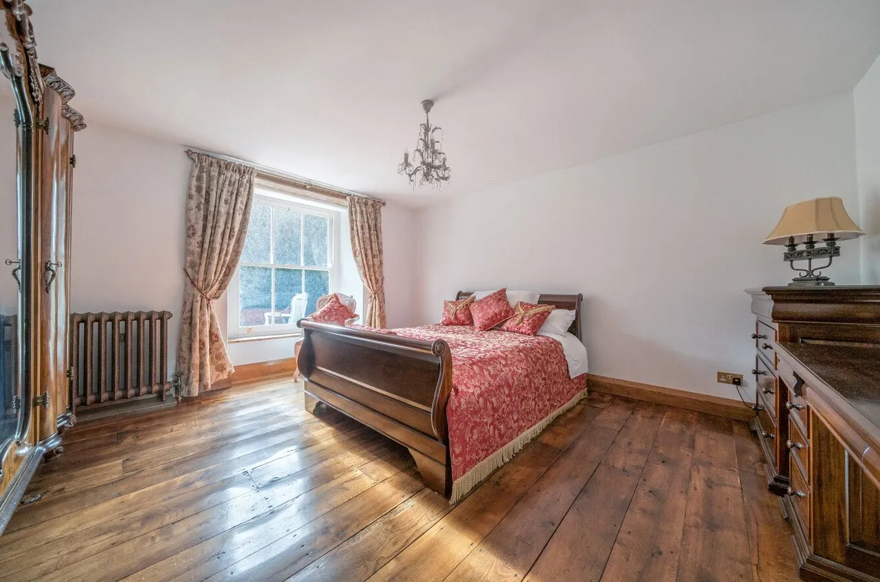 Howey, Llandrindod Wells, LD1, photo 23