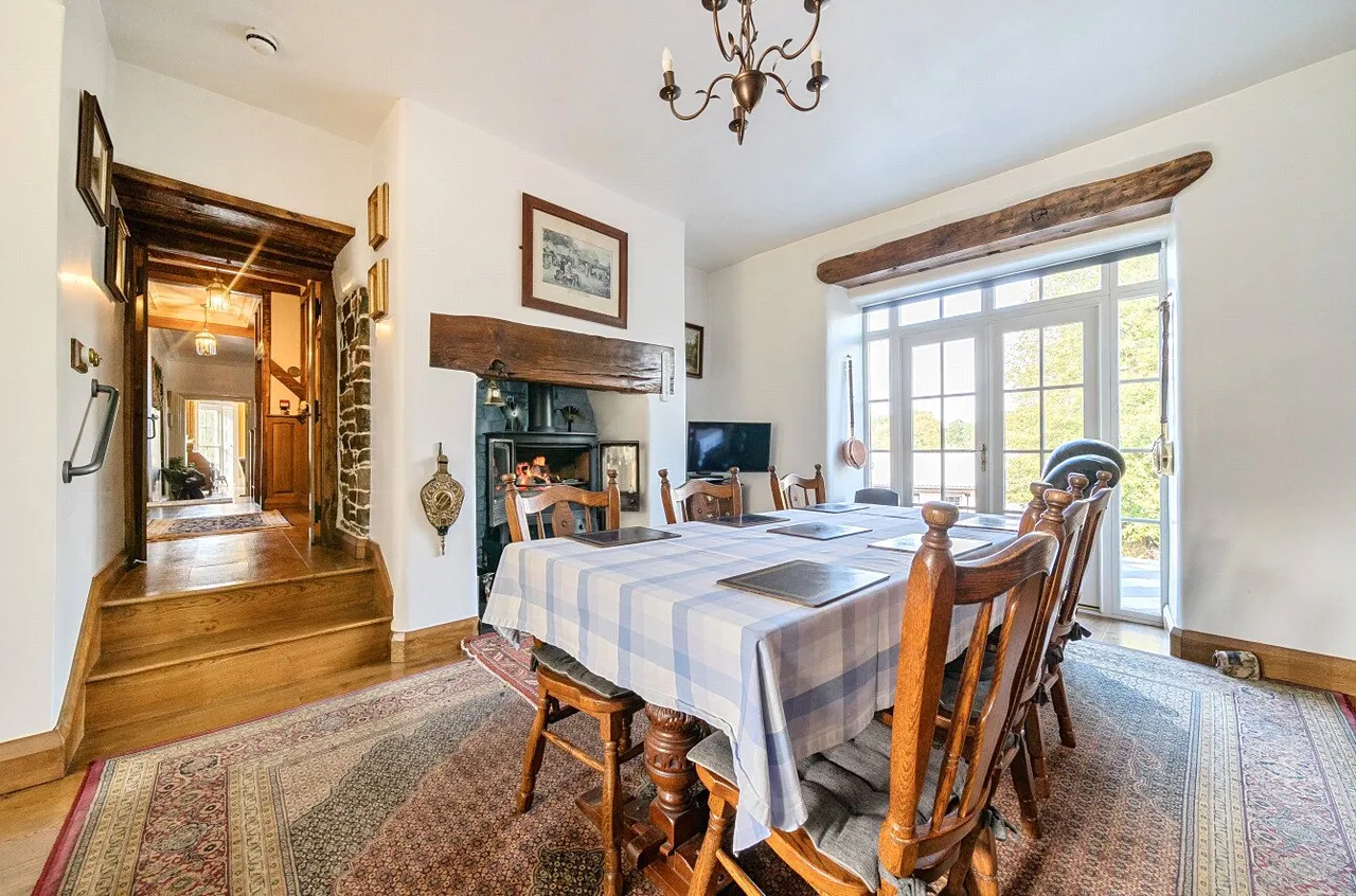 Howey, Llandrindod Wells, LD1, photo 10