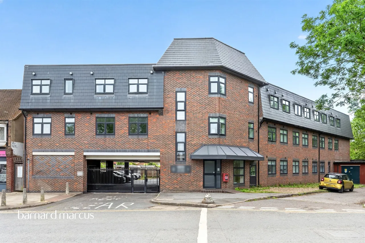 1 bed flat for sale, West Barnes Lane, New Malden, KT3