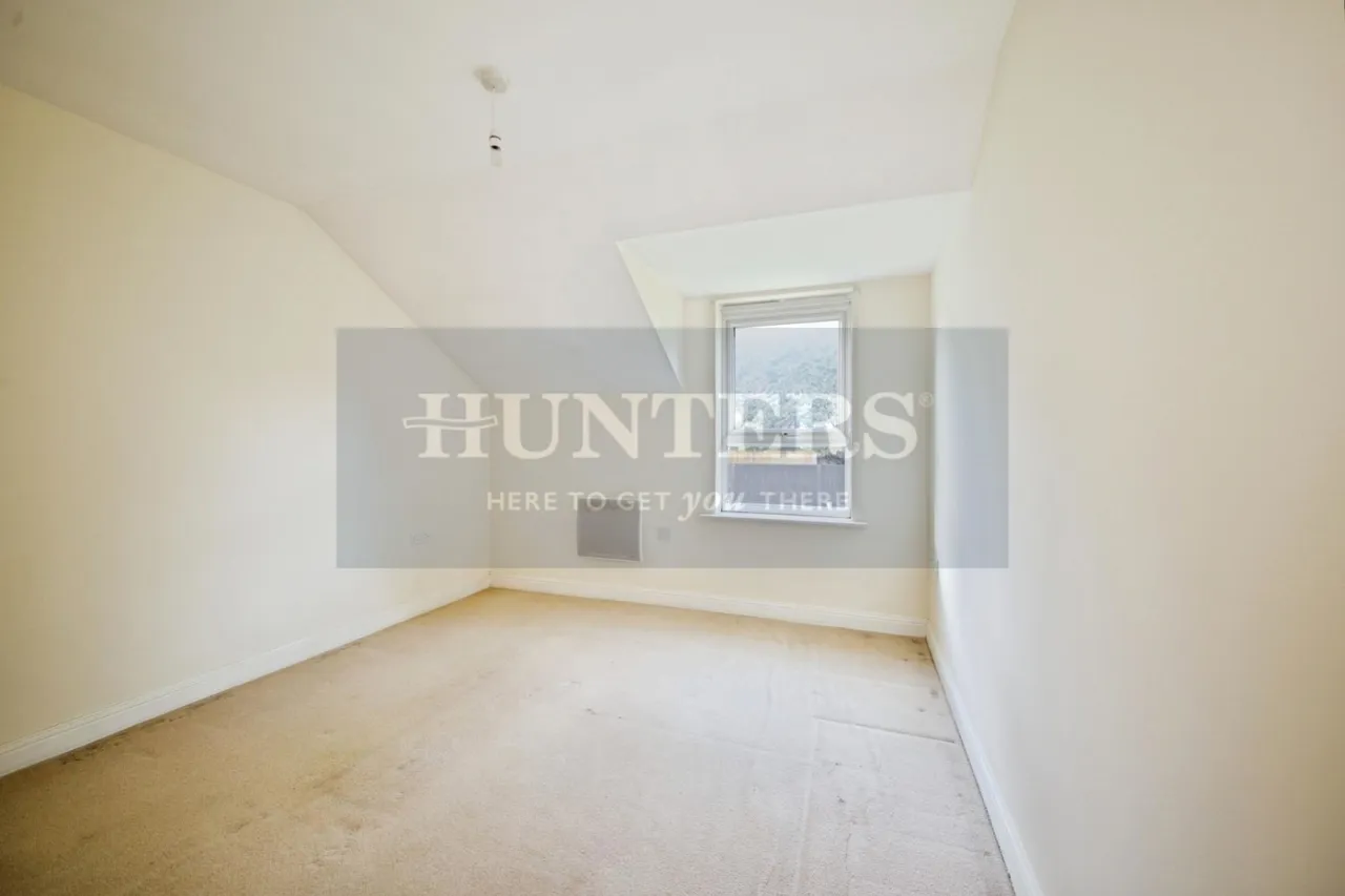 Magdalene Gardens, London, N20, photo 4