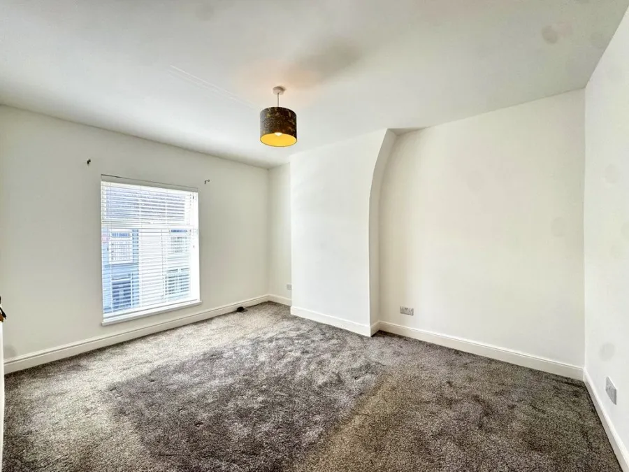 South Terrace, Cefn Coed, CF48, photo 12