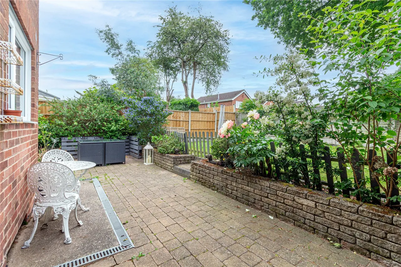 Kingham Close, Winyates Green, Worcestershire, Redditch, B98 0SA, photo 13