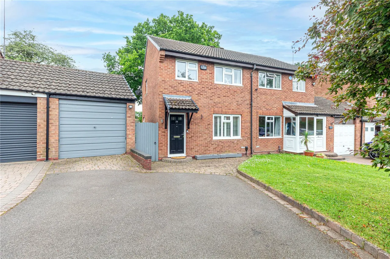3 bed house for sale — Kingham Close, Winyates Green, Worcestershire, Redditch, B98 0SA