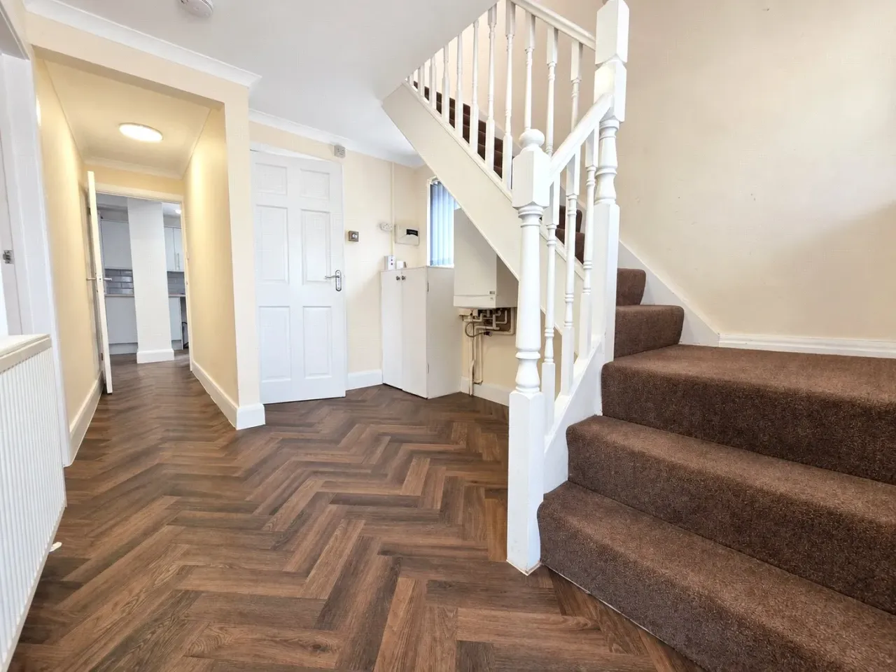 Grange Avenue, Wickford, SS12, photo 7