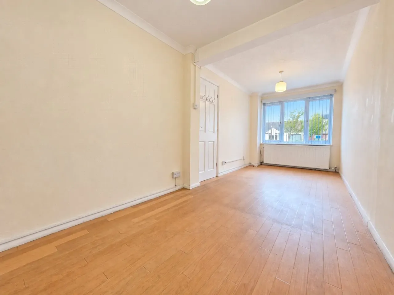 Grange Avenue, Wickford, SS12, photo 9