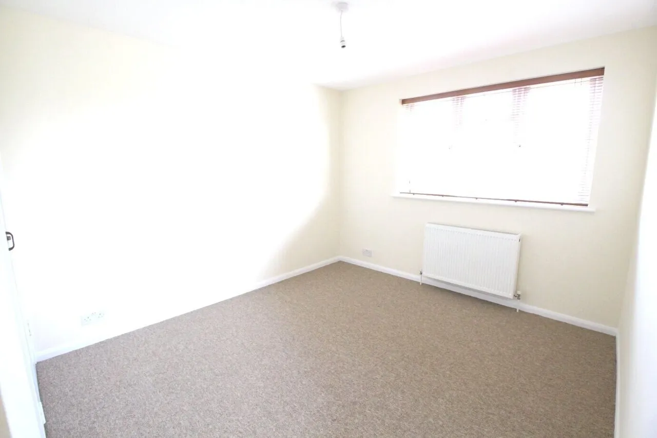 Lambourne Road, Sonning Common, RG4, photo 10