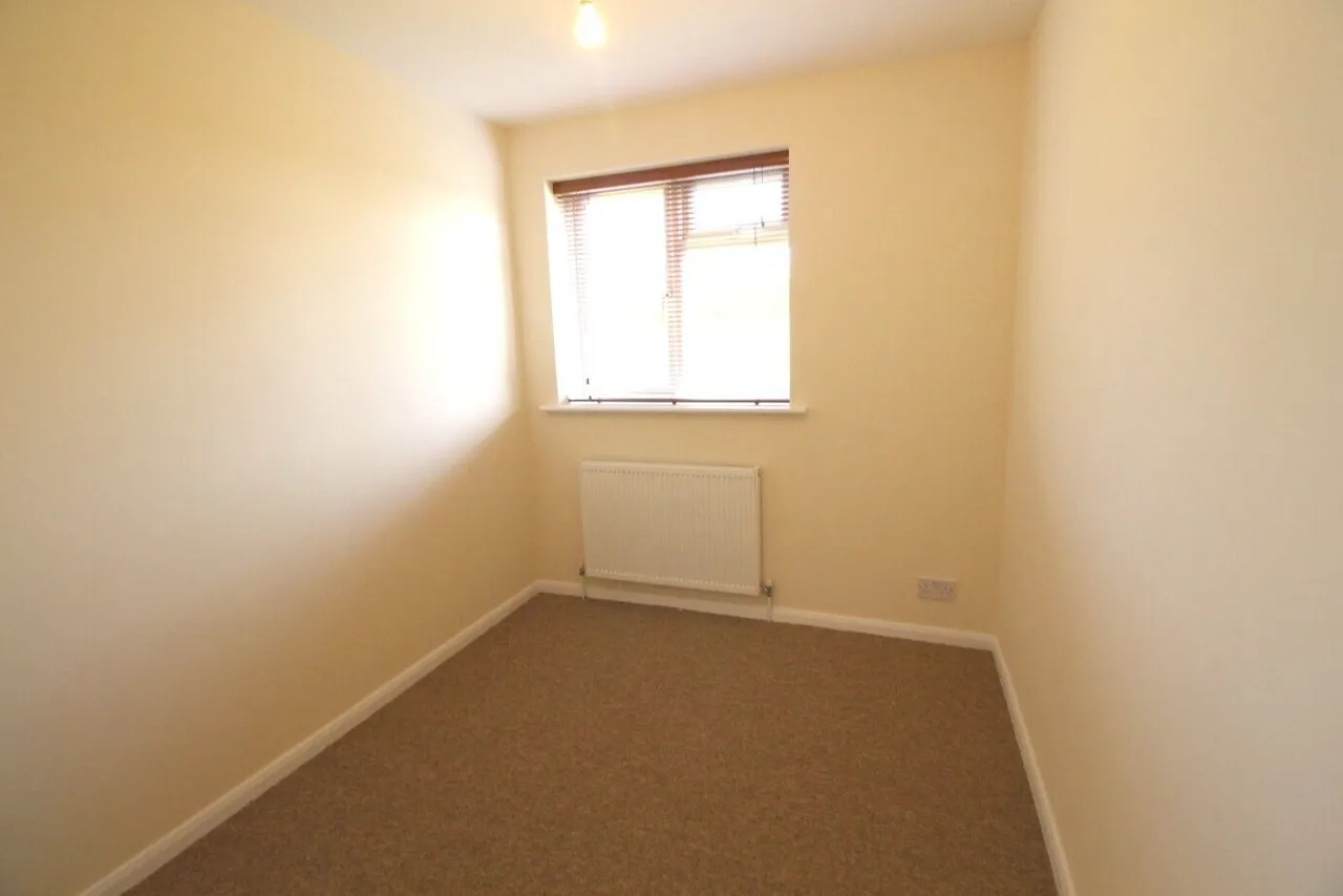 Lambourne Road, Sonning Common, RG4, photo 11