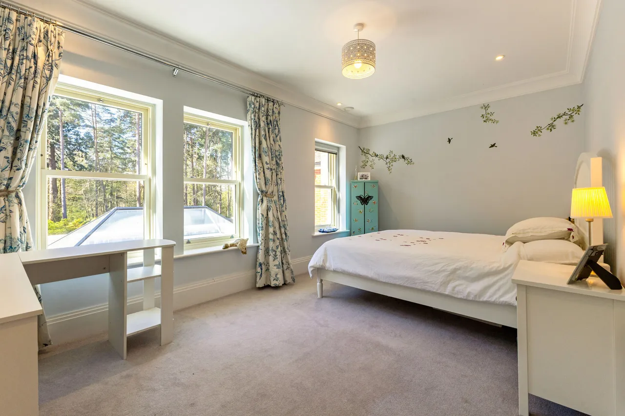 Waterloo Road, Crowthorne, RG45, photo 17