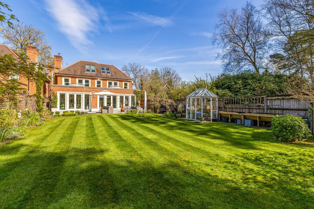 Waterloo Road, Crowthorne, RG45, photo 20