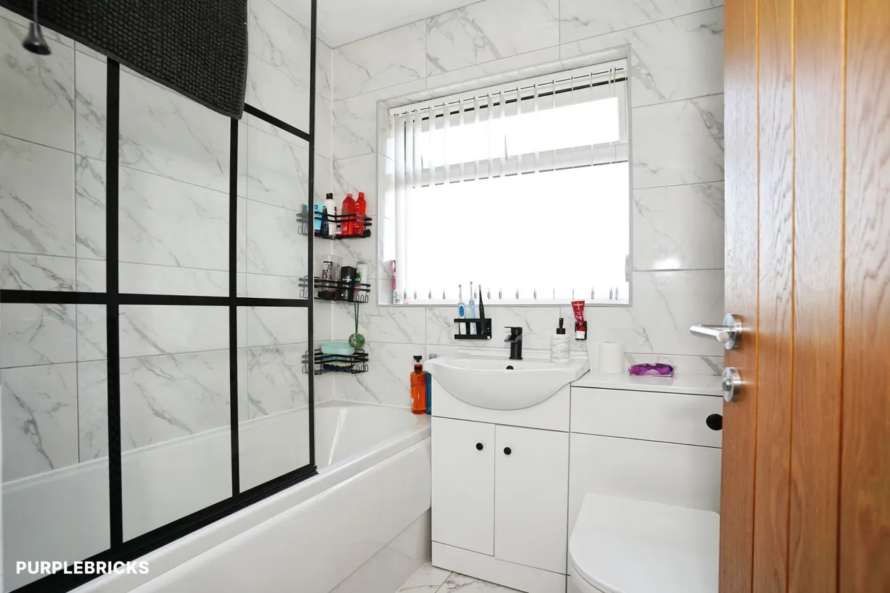 Bramble Way, Braunstone Town, LE3, photo 21