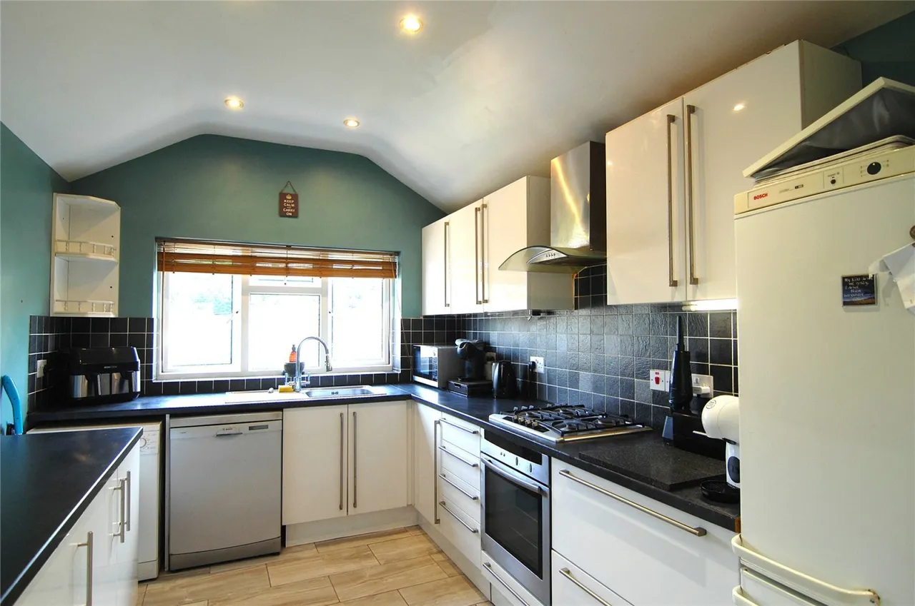 Heather Close, Stroud, GL5, photo 2