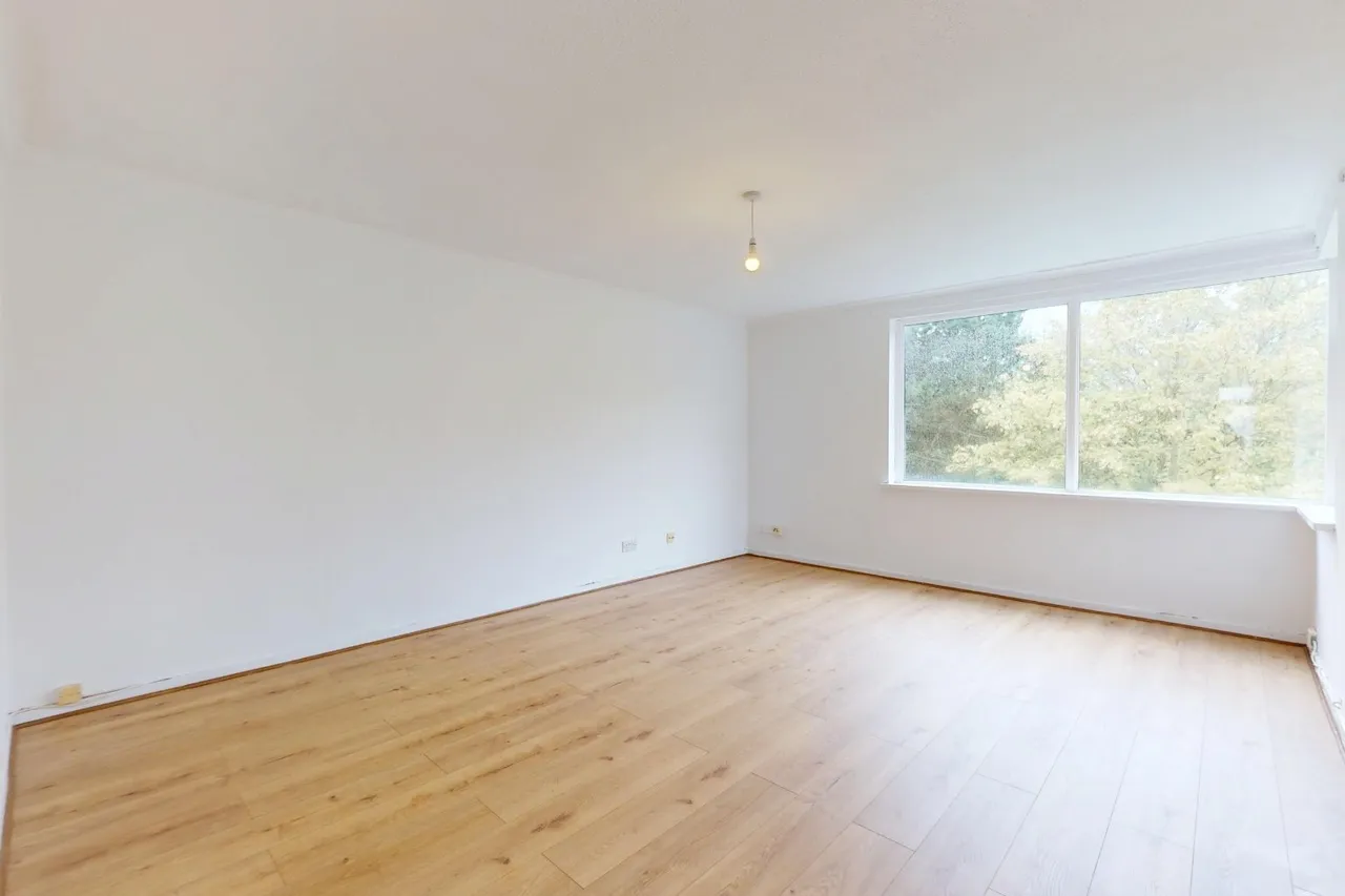 Delbury Court, Deercote, Telford TF3 2BS, photo 4