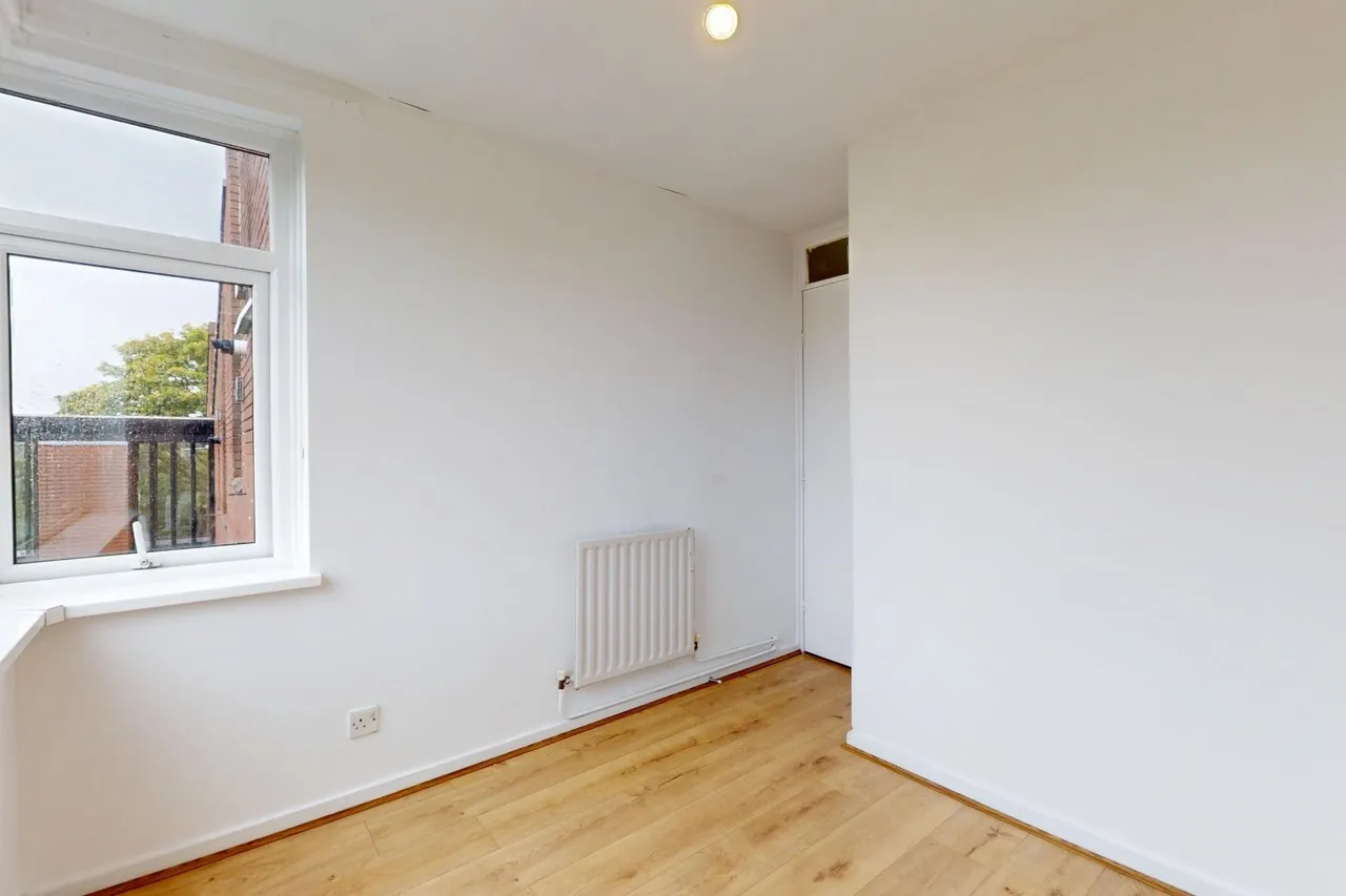 Delbury Court, Deercote, Telford TF3 2BS, photo 9