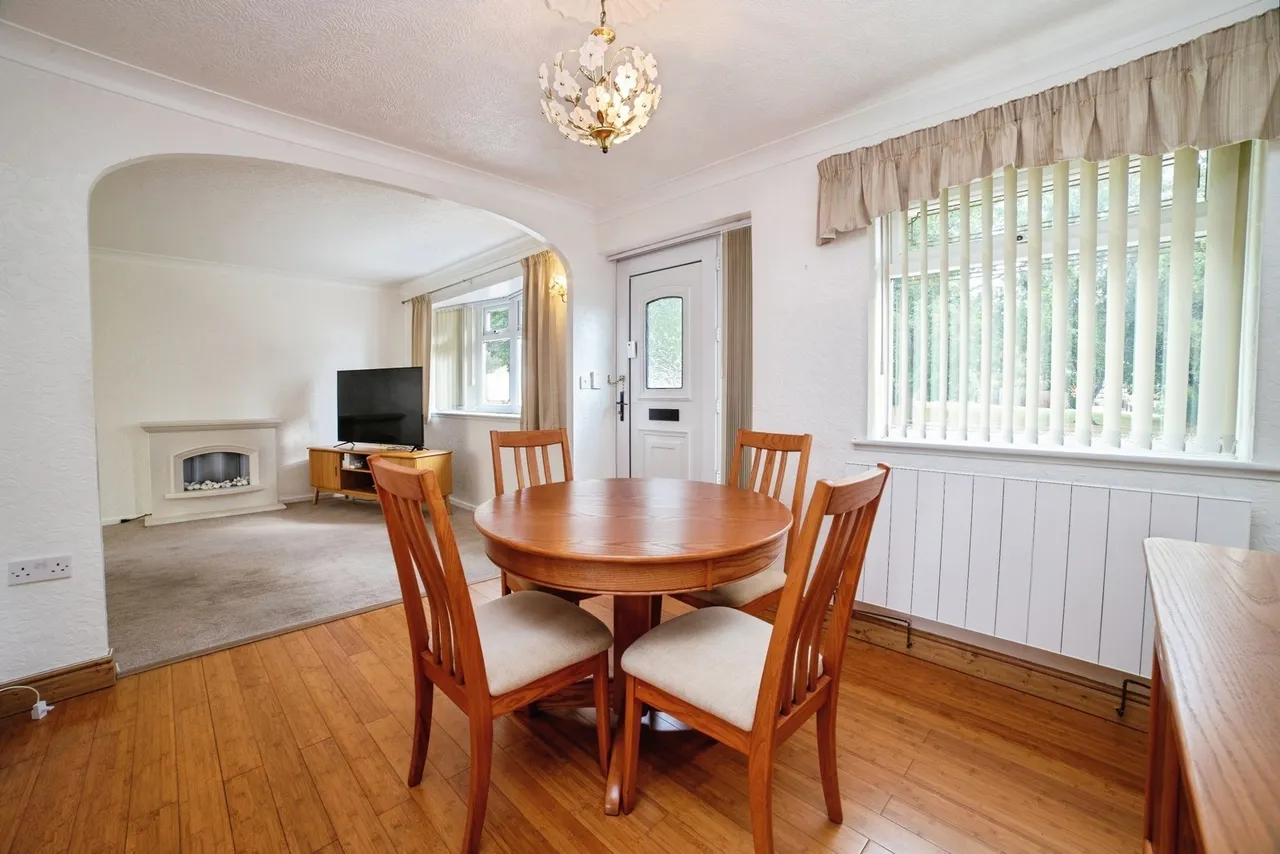 Kingfield Close, Rainworth, Mansfield, Nottinghamshire, NG21, photo 6