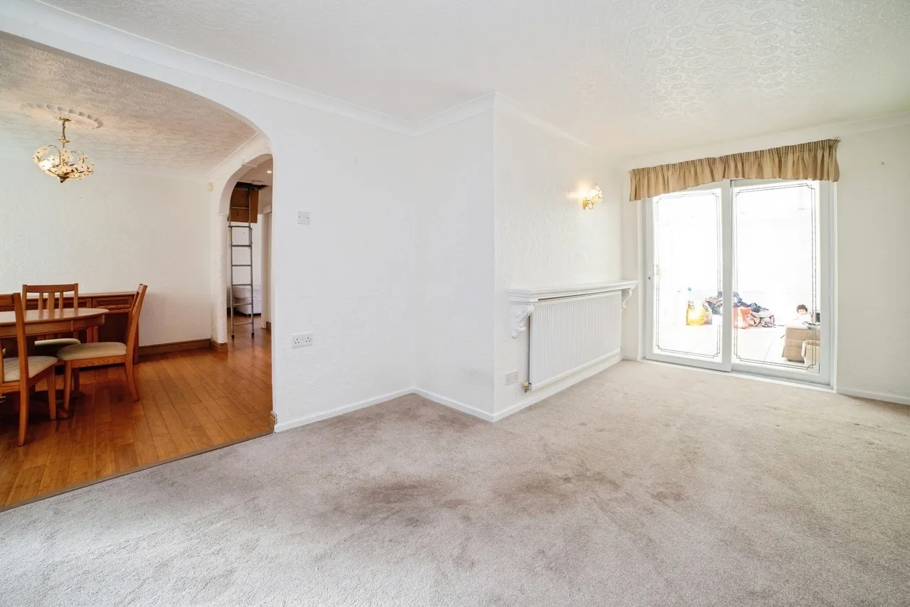 Kingfield Close, Rainworth, Mansfield, Nottinghamshire, NG21, photo 8