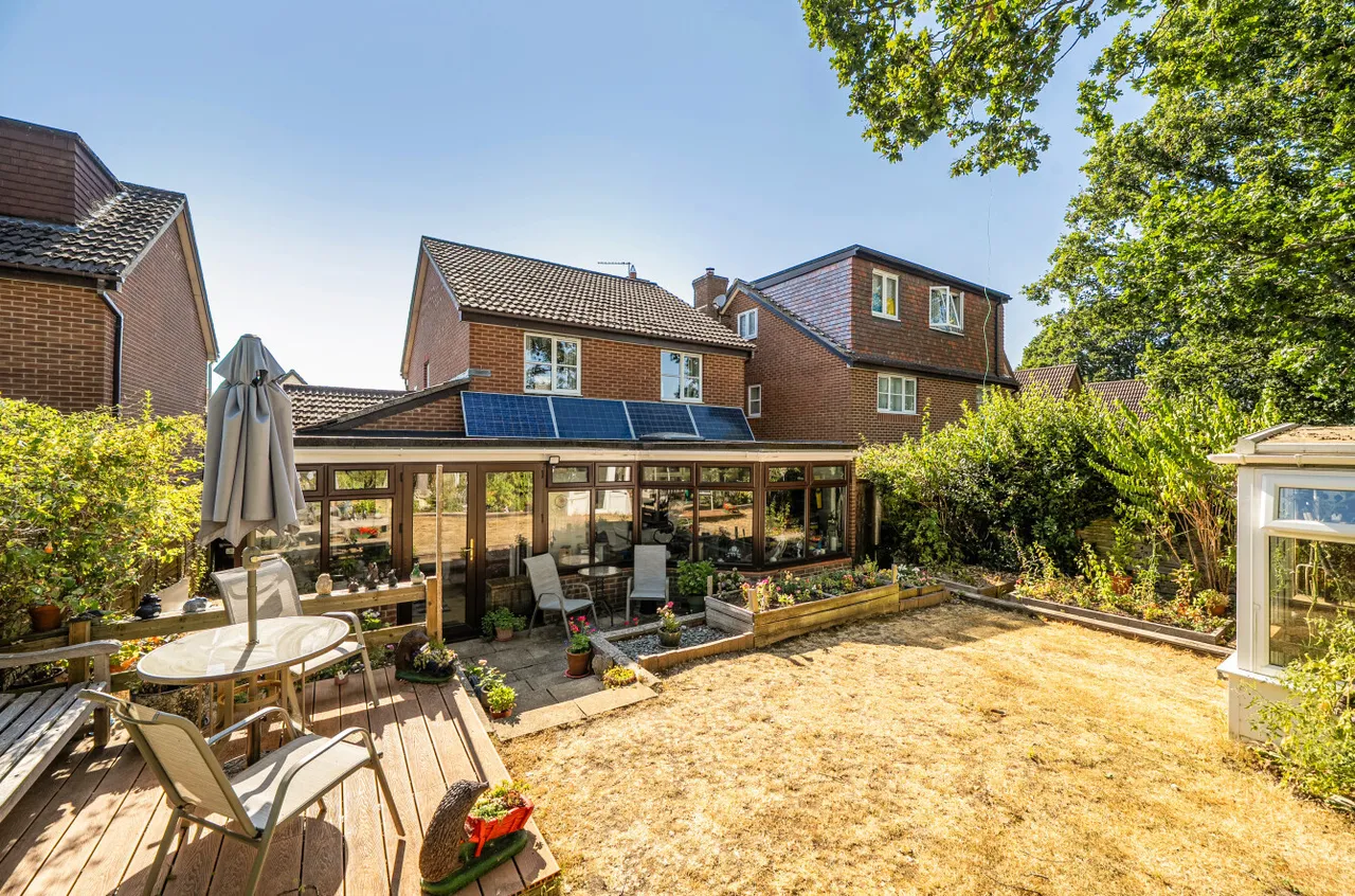 Hazel Close, Colden Common, SO21, photo 16