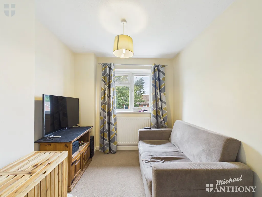 Edward Close, Aylesbury, HP21 9YQ, photo 6