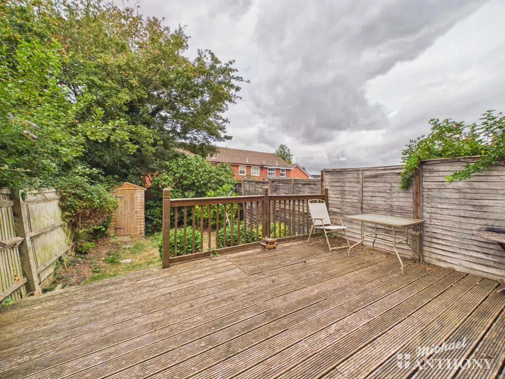 Edward Close, Aylesbury, HP21 9YQ, photo 11