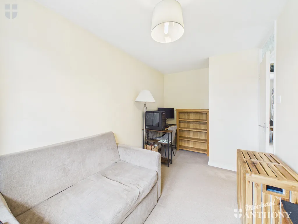 Edward Close, Aylesbury, HP21 9YQ, photo 7