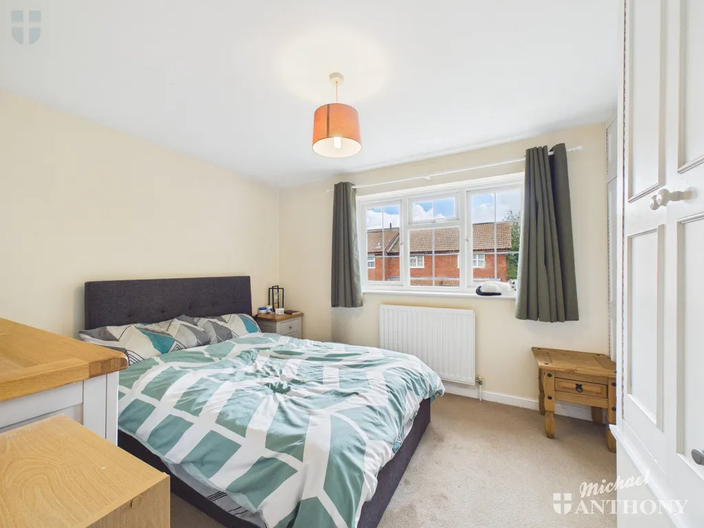 Edward Close, Aylesbury, HP21 9YQ, photo 5