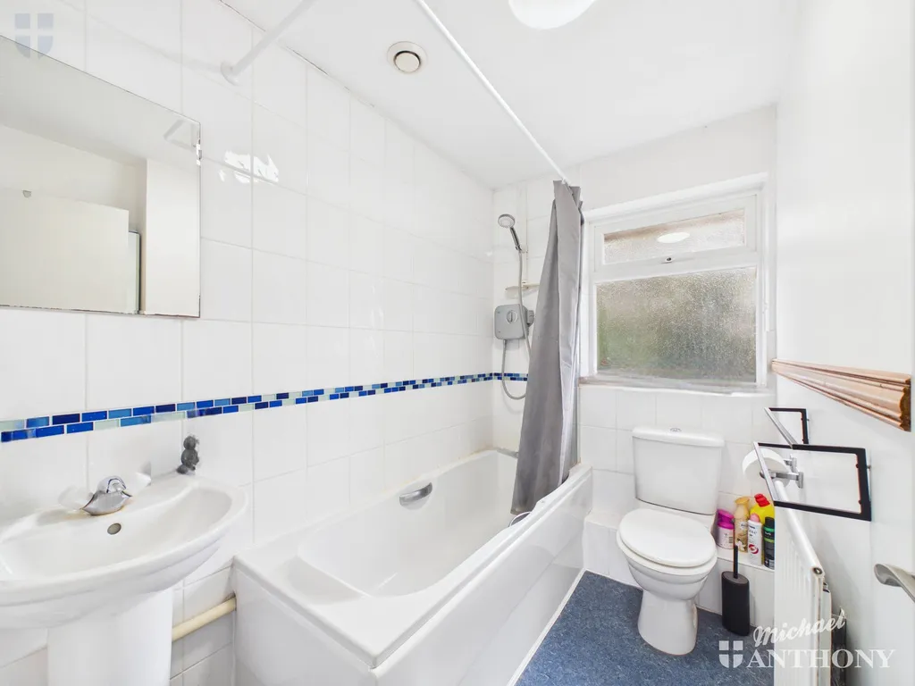 Edward Close, Aylesbury, HP21 9YQ, photo 8