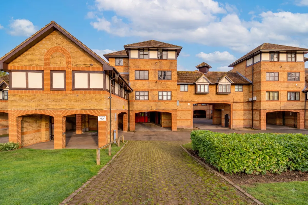 1 bed flat for sale, London, N17