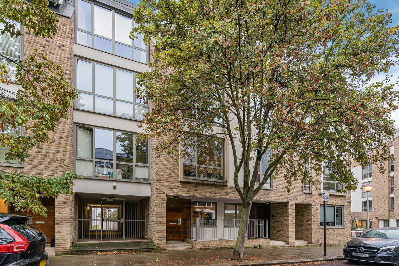 1 bed flat for sale, Liberty Street, London, SW9