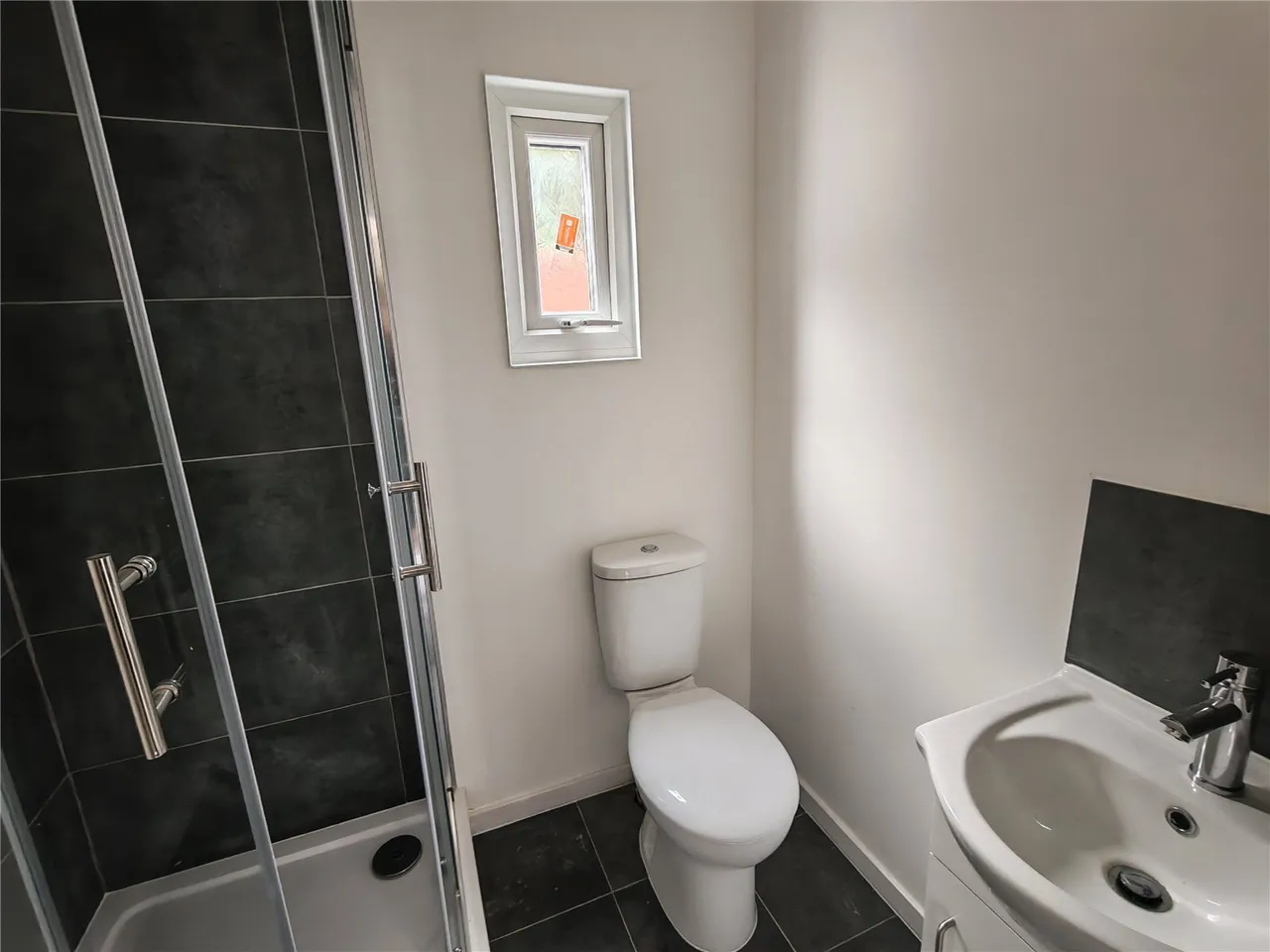 Hartley Road, Nottingham, Nottinghamshire, NG7, photo 4