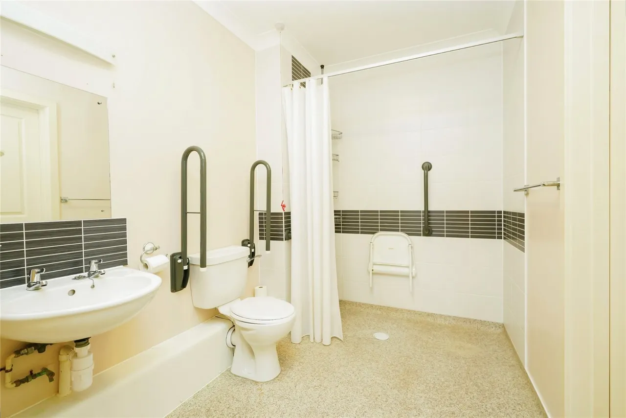 Coach House Mews, Bicester, Oxfordshire, OX26, photo 8
