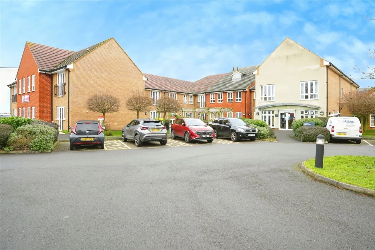Coach House Mews, Bicester, Oxfordshire, OX26, photo 17