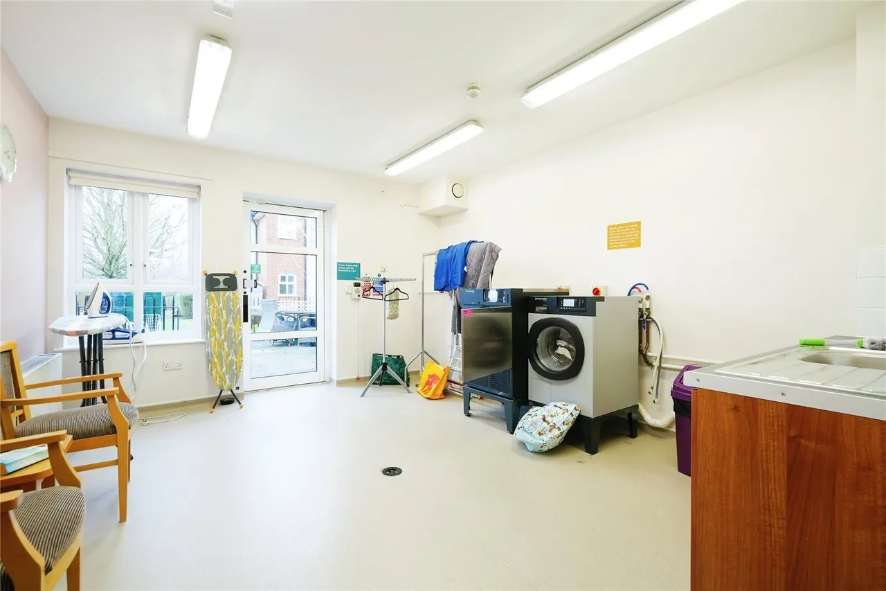Coach House Mews, Bicester, Oxfordshire, OX26, photo 13